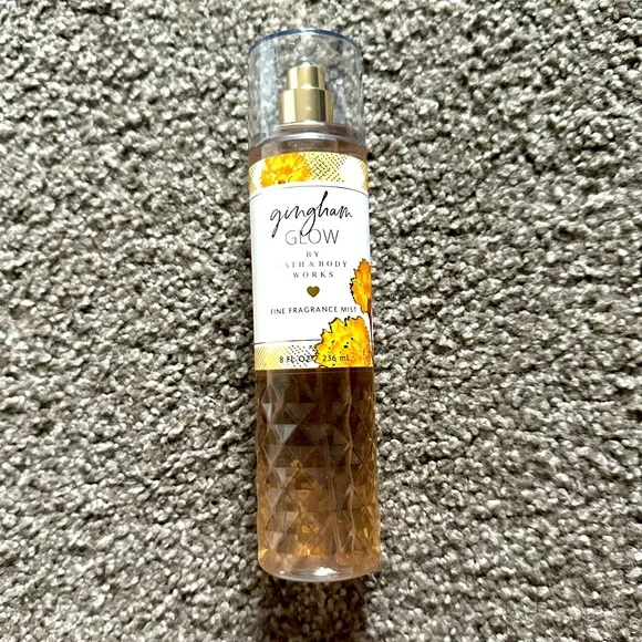 Bath & Body Works Gingham Glow Fine Fragrance Mist - Picture 1 of 3
